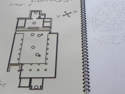Guía braille y relieves del Yacimiento de Tossal de Manises - Lucentum